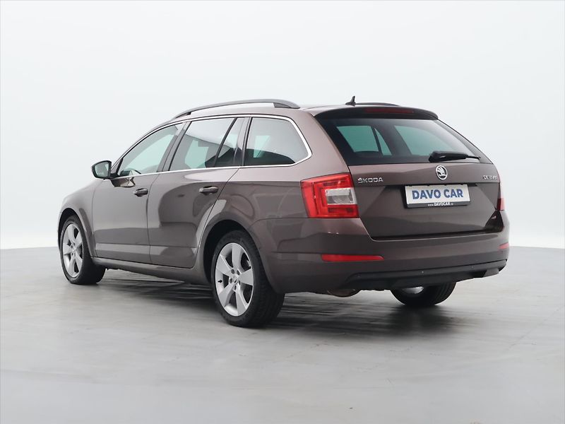 Škoda Octavia 2,0 TDI 110kW CZ Style DPH - fotka 5 z 35