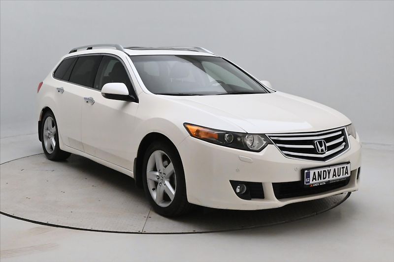 Honda Accord 2,2 i-DTEC 110kW Manuál - fotka 3 z 30