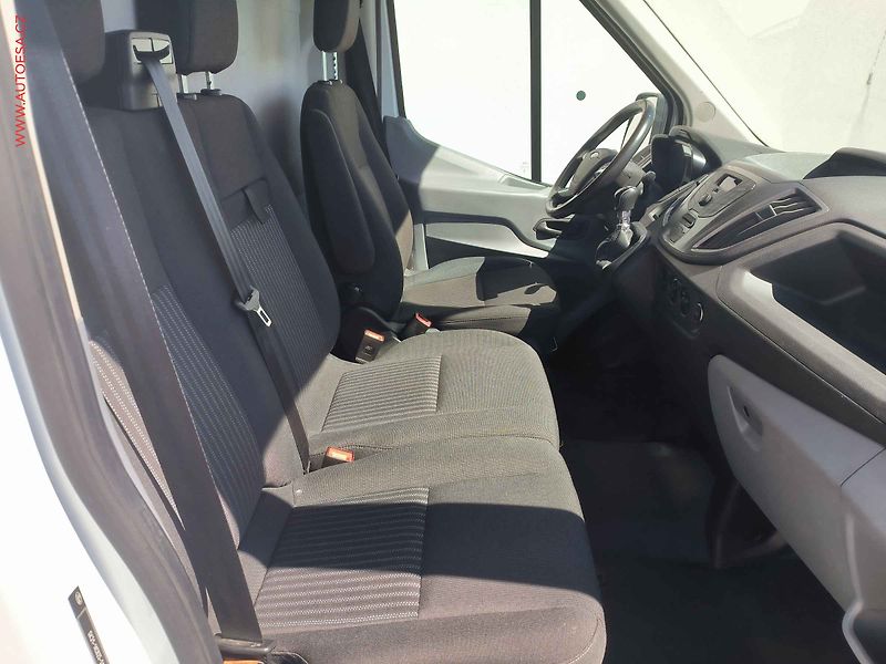 Ford Transit (2018) 2.0TDCi L2H2, Trend, AC - fotka 18 z 19