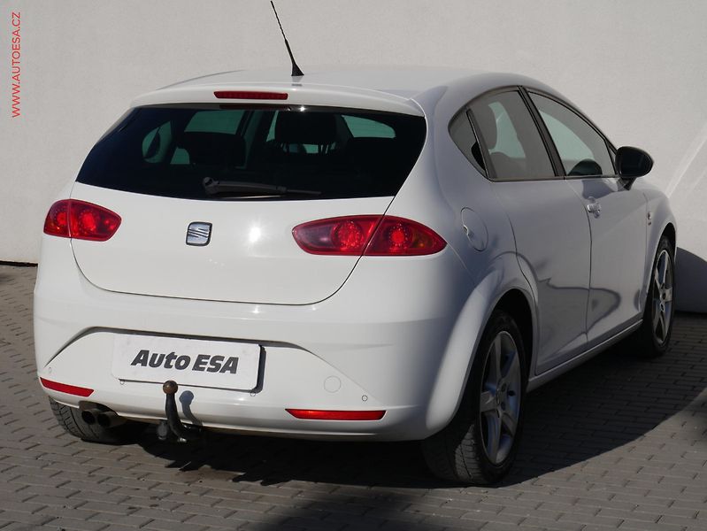 Seat Leon (2009) 2.0TDI, Xenon - fotka 4 z 16