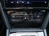 Volkswagen Passat 2,0 TDI DSG R-LINE Matrix - náhled 24