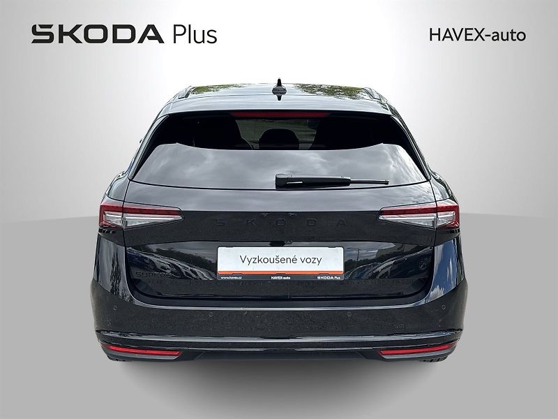 Škoda Superb (2025) Combi 2.0 TSI DSG Sportline - fotka 33 z 33