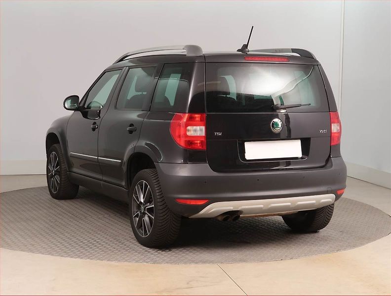 Škoda Yeti (2013) Adventure 1.4 TSI, Xenony - fotka 4 z 16