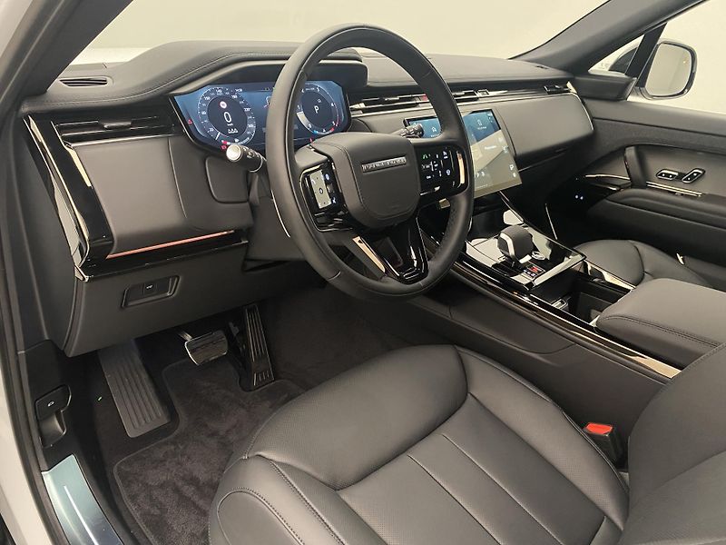 Land Rover Range Rover Sport (2025) D300 DYNAMIC SE AWD  - fotka 4 z 60