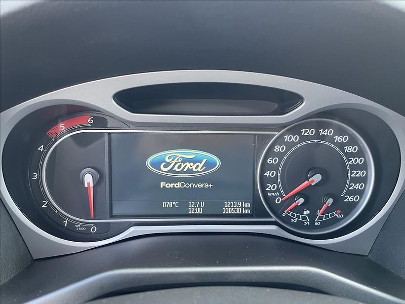 Ford Mondeo 2,0TDCi*103 kW*pravidelný serv - fotka 17 z 36