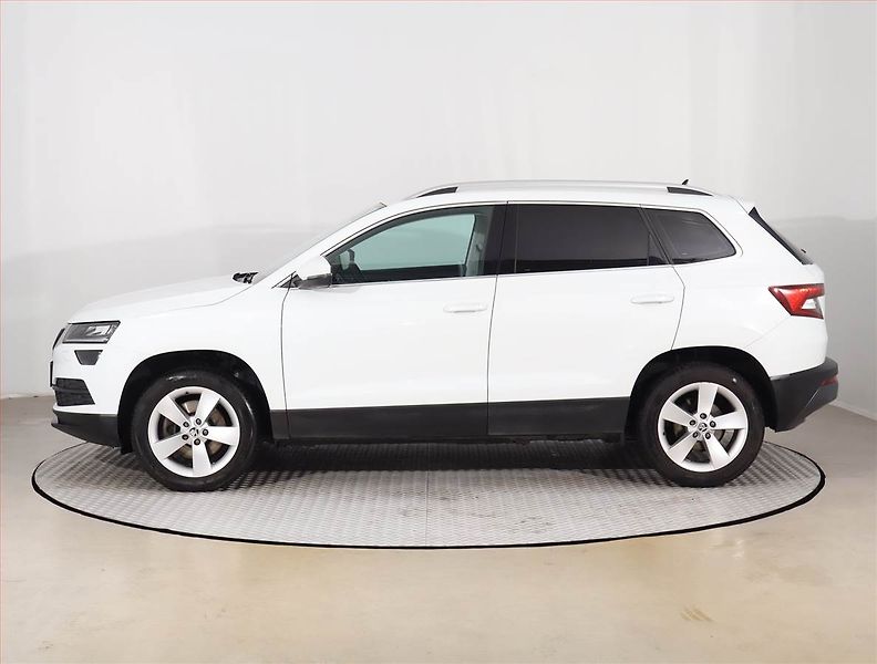 Škoda Karoq (2018) Style 1.5 TSI, Navi, Tempomat - fotka 3 z 16
