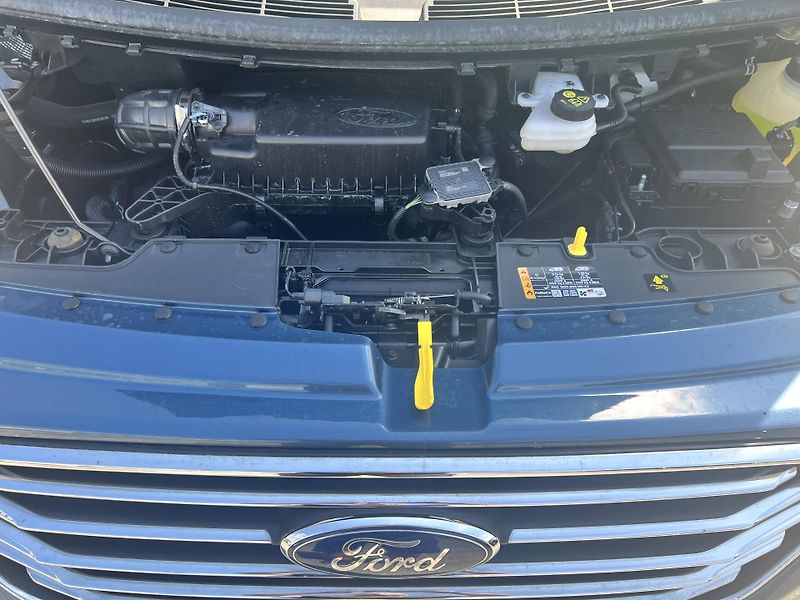 Ford Tourneo Custom 2.0TDCi 8MÍST AUTOMAT odp.DPH - fotka 42 z 46