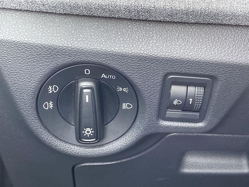 Škoda Scala (2025) 1.0 TSI Selection - fotka 21 z 32