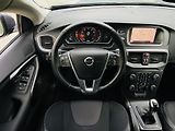 Volvo V40 2.0i MANUÁL KAMERA SERVISKA - náhled 24