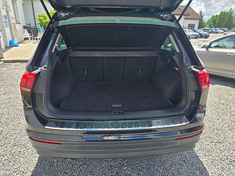 Volkswagen Tiguan (2016) 2.0 TDI NAVI, Serviska - fotka 15 z 39