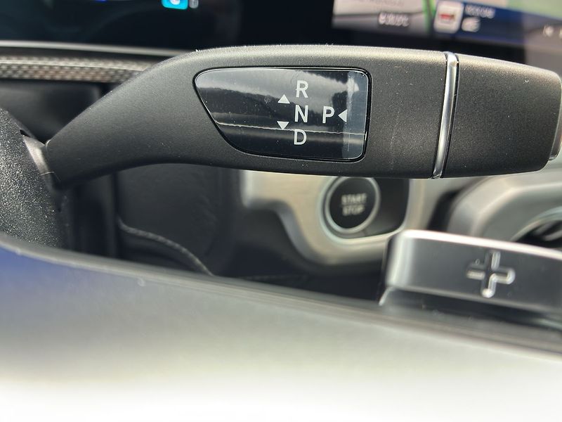 Mercedes-Benz Třídy G G 580 s technologií EQ - fotka 20 z 31