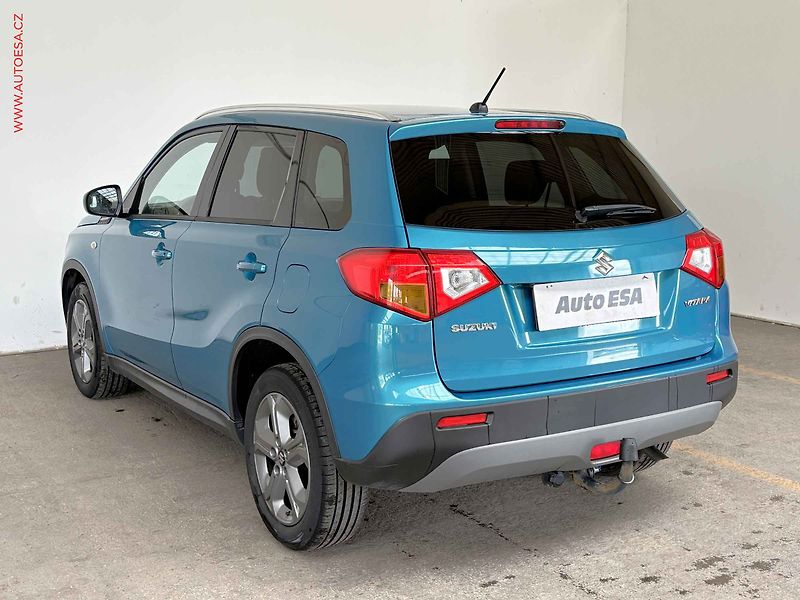 Suzuki Vitara (2015) 1.6 VVTi, 1.maj,ČR - fotka 6 z 15