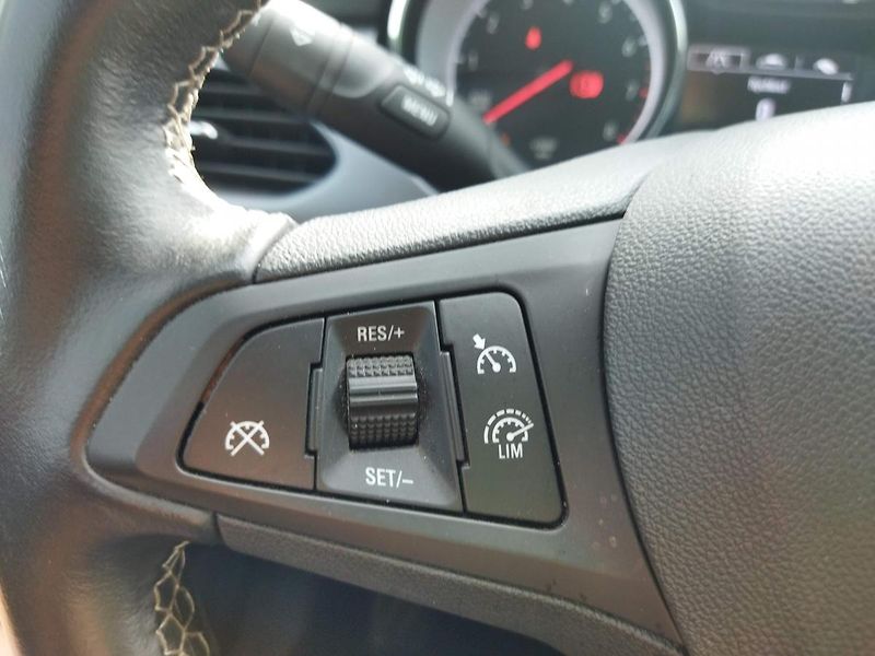 Opel Astra (2018) K 1.0 77kW, navi,  - fotka 18 z 22