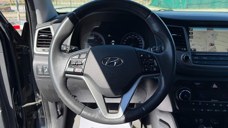 Hyundai Tucson (2015) 2.0CRDi 100kW *Nove v ČR*4x4* - fotka 13 z 24