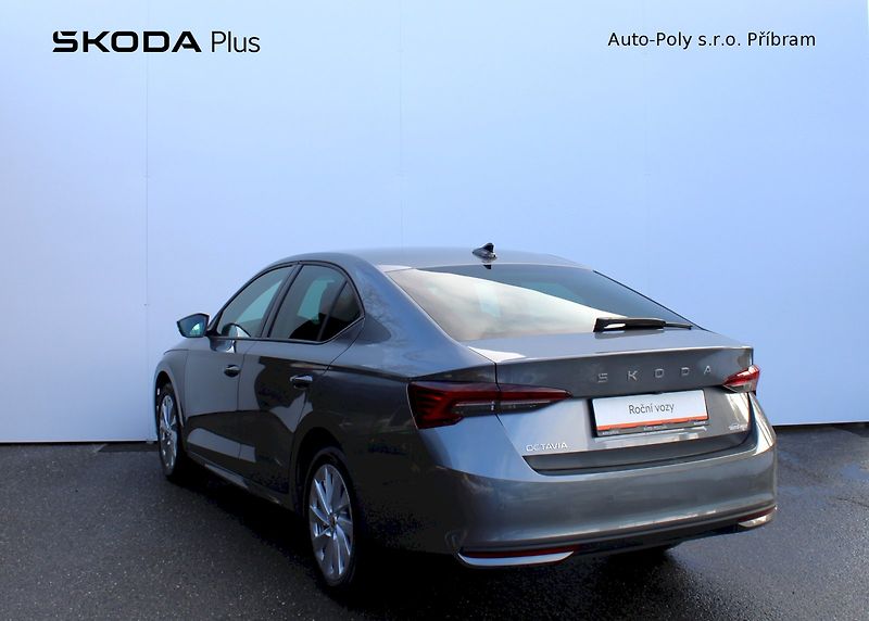 Škoda Octavia (2024) Selection 1.5TSI / 85kW 6°MP - fotka 7 z 23