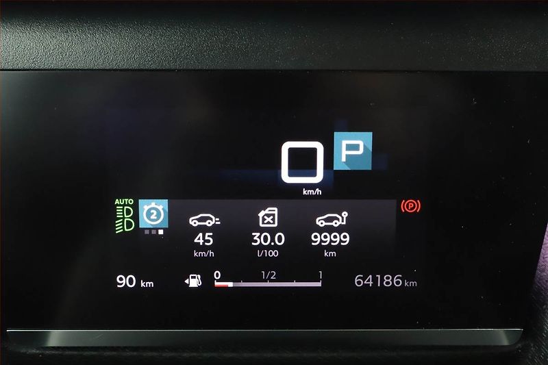 Citroën C4 (2023) 1.2 PureTech, Automat, Kůže - fotka 8 z 19