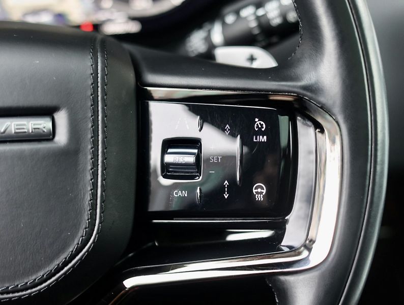 Land Rover Range Rover Sport (2022) 3.0 V6 ehybrid - fotka 33 z 45