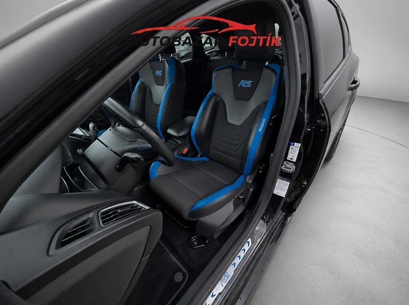 Ford Focus (2017) RS 2.3 EcoBoost 250KW AWD - fotka 10 z 23