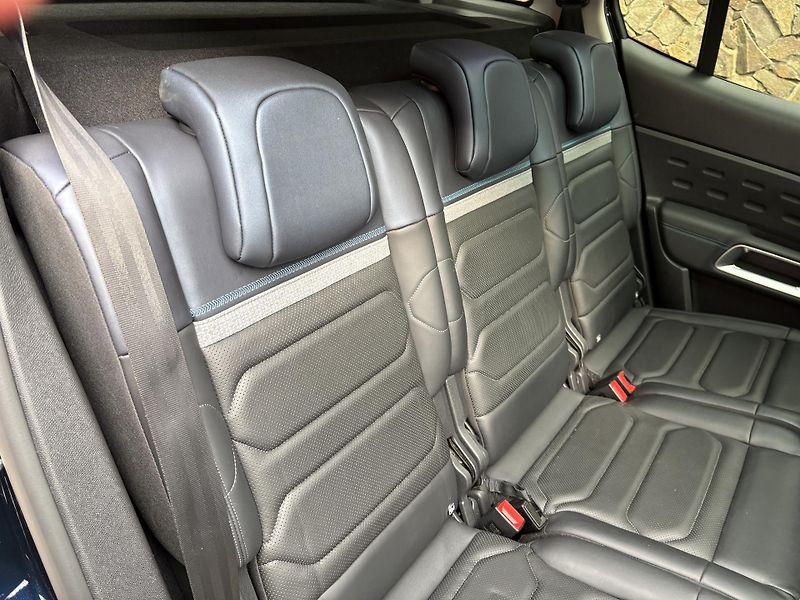 Citroën C5 Aircross (2024) 1.2 PT 100kW  MAX.MOŽNÁ VÝBAVA - fotka 15 z 37