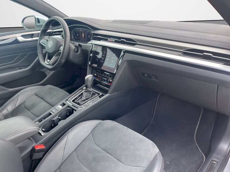 Volkswagen Arteon Shooting Brake (2022) R-Line 2.0 TDI 147 kW 4MOT DSG - fotka 21 z 35