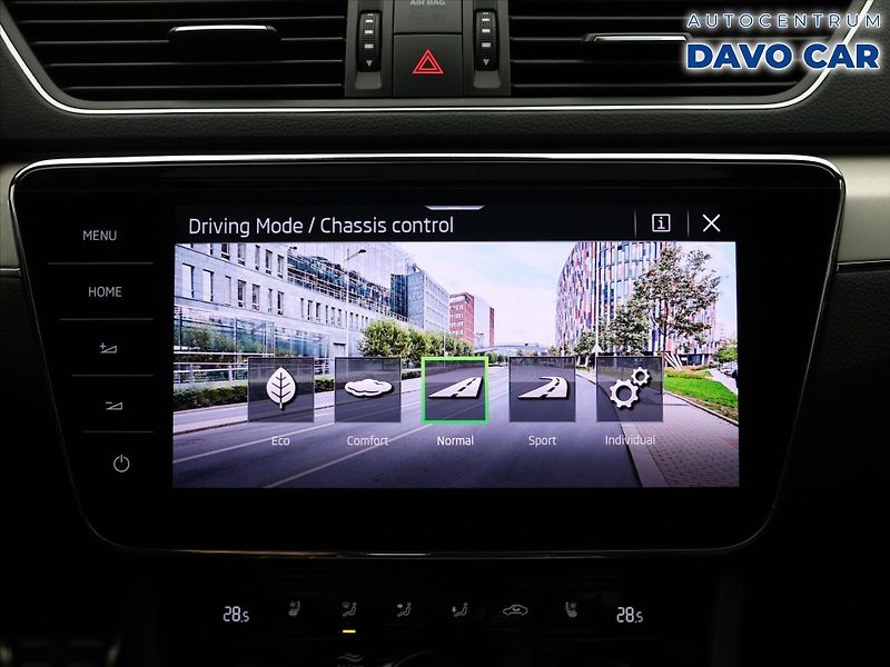 Škoda Superb 2,0 TDI 147kW 4x4 L&K DSG DPH - fotka 30 z 46