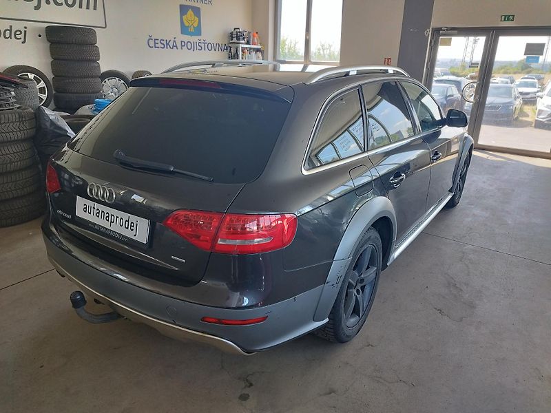Audi A4 Allroad (2012) 2,0TDI,LED,ALU,TAŽNÝ,MAN,4X4 - fotka 5 z 25