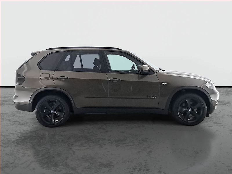 BMW X5 (2011) M Paket xDrive30d, 4X4 - fotka 6 z 27