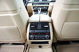 BMW Řada 5 (2014) 535d xDrive, 230 kW - náhled 13
