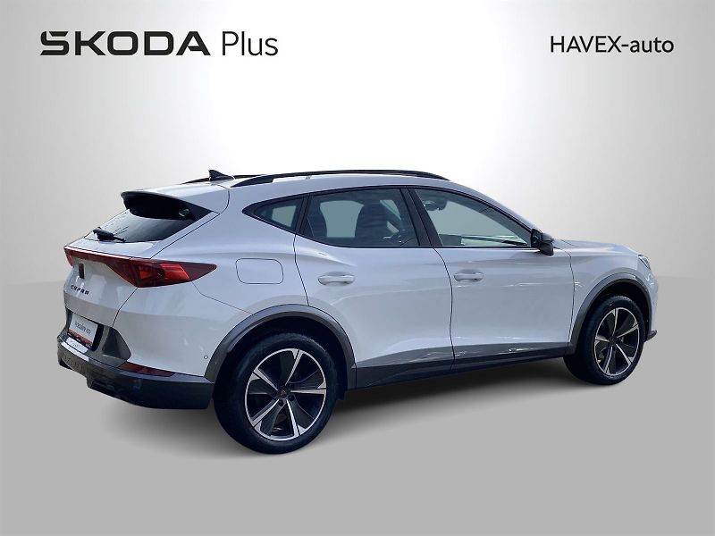 Cupra Formentor (2024) 1.5 TSI DSG - fotka 2 z 36