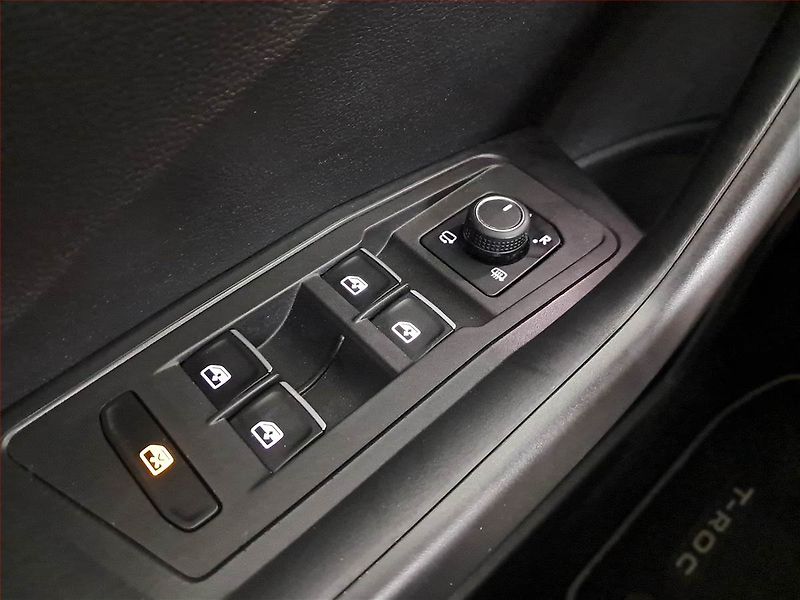 Volkswagen T-Roc (2019) Highline 1.5 TSI - fotka 16 z 16