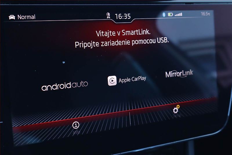 Škoda Superb (2017) 2.0 TSI, 4X4, Automat, Kůže - fotka 20 z 32