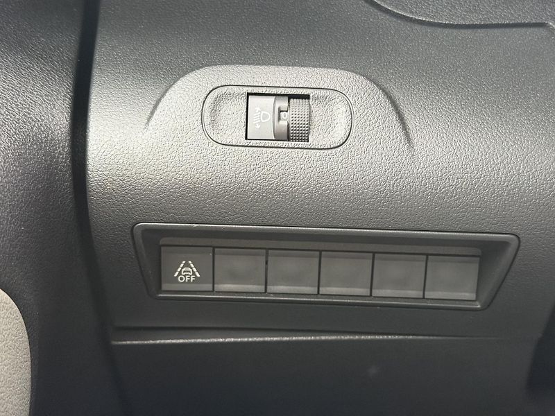 Peugeot Rifter ACTIVE 1.2 PureTech 110 S&S - fotka 18 z 24