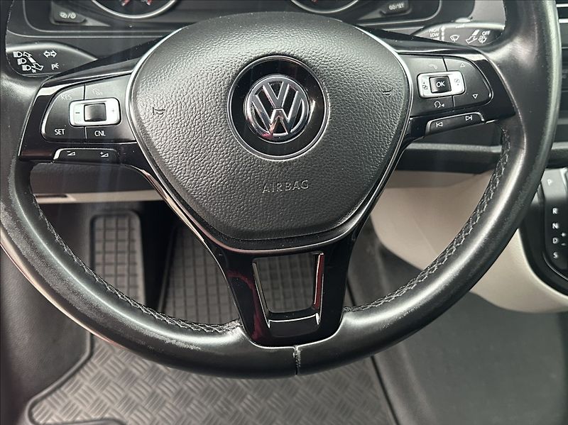 Volkswagen Transporter 2,0 TDI 150PS  L2H1 DSG Dílna - fotka 27 z 53