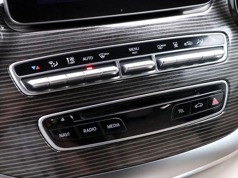 Mercedes-Benz Třídy V 2,0 300d 176kW CZ DPH 7-Míst 4 - fotka 31 z 43