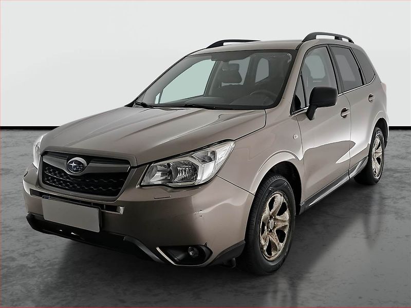 Subaru Forester (2015) 2.0 X, 4X4, Tempomat - fotka 2 z 6