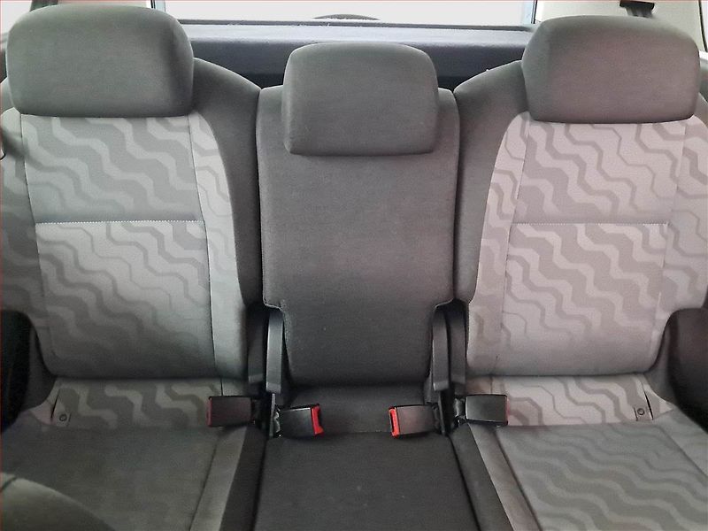 Škoda Roomster (2009) 1.2 12V, ČR,1.maj - fotka 10 z 17