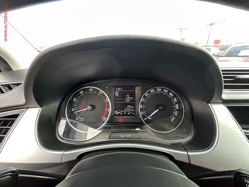 Škoda Fabia (2017) 1.2 TSI, ČR - fotka 16 z 16