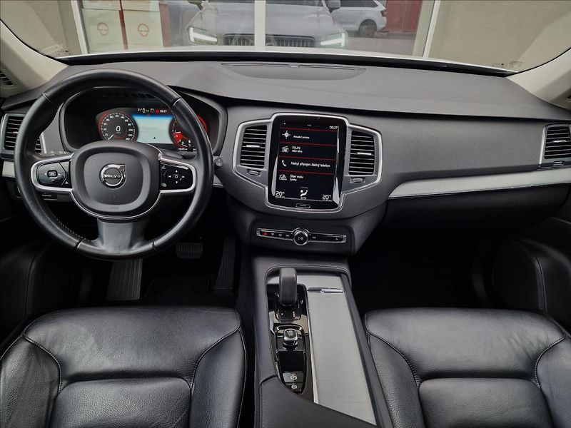 Volvo XC90 B5 AWD MomentumPro, 7-míst,ČR - fotka 24 z 50