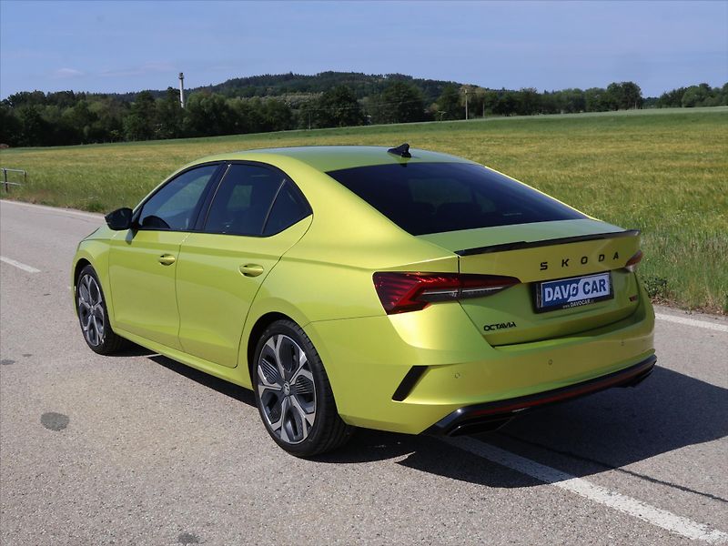 Škoda Octavia 2,0 TSI DSG RS DPH 1.maj CZ - fotka 5 z 34