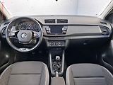 Škoda Fabia (2022) 1.0 TSi, 2.maj,ČR, Ambition - náhled 8