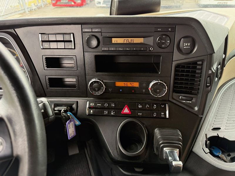 Mercedes-Benz 1845 Actros EURO 6 MEGA/lowdec - fotka 20 z 20