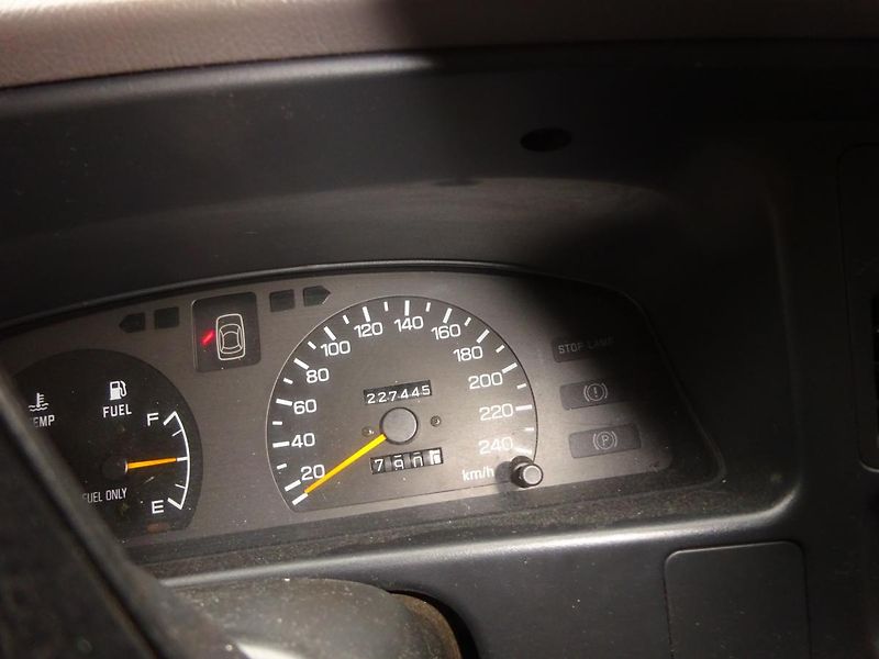 Subaru Legacy (1991) 1,8  - fotka 6 z 15