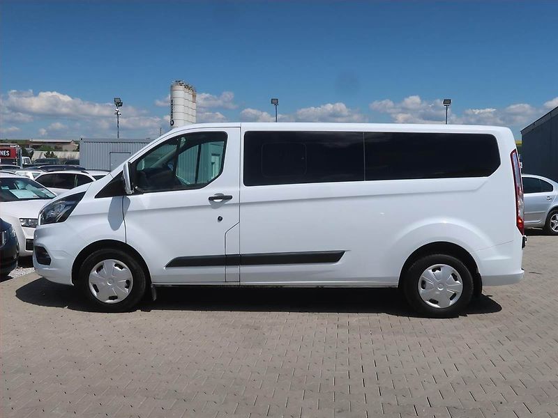 Ford Transit Custom (2018) Trend 2.0 EcoBlue, Bus, 9Míst - fotka 3 z 17