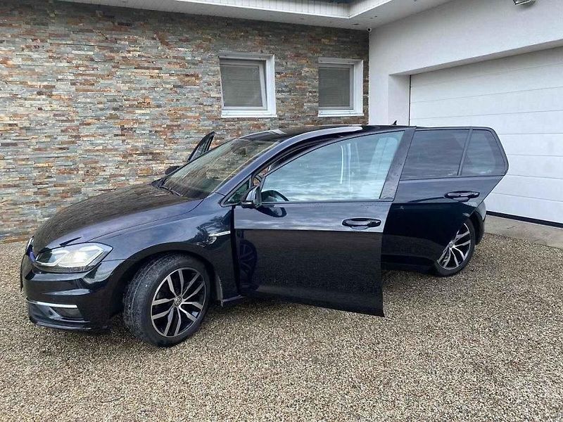 Volkswagen Golf GTI.