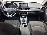 Hyundai i30 (2017) 1.4 T-GDi, 2.maj,ČR, Style - náhled 8