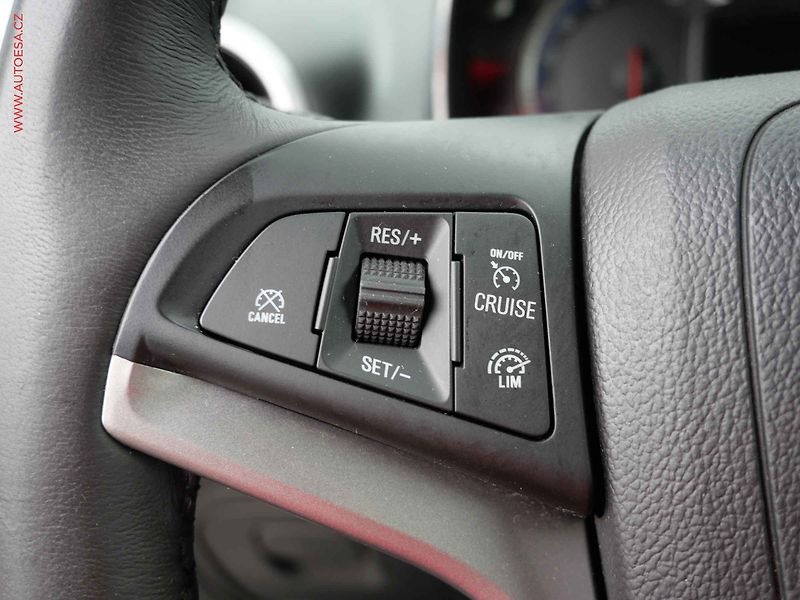 Chevrolet Trax (2014) 1.6i, 1.maj,ČR, AC, park - fotka 12 z 21