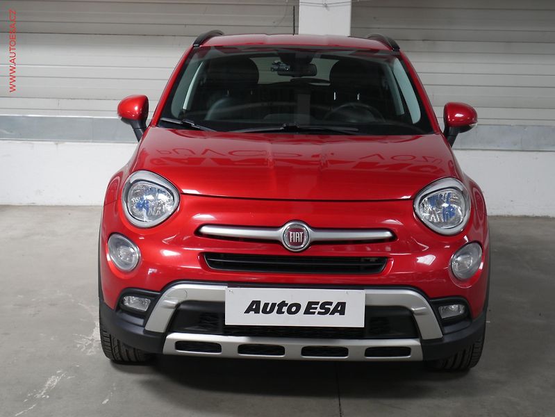 Fiat 500X (2017) 2.0 4x4, 2.maj,ČR, servis - fotka 2 z 21