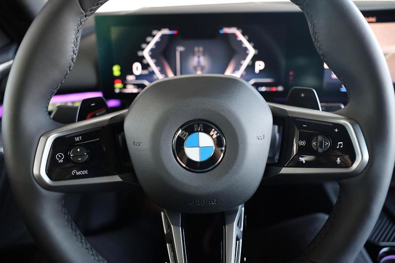 BMW Řada 5 540d xDrive Sedan - fotka 30 z 31