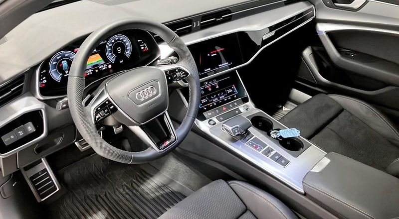 Audi A6 Avant 55 e TFSI Q Tažné Matrix Kam. - fotka 12 z 13