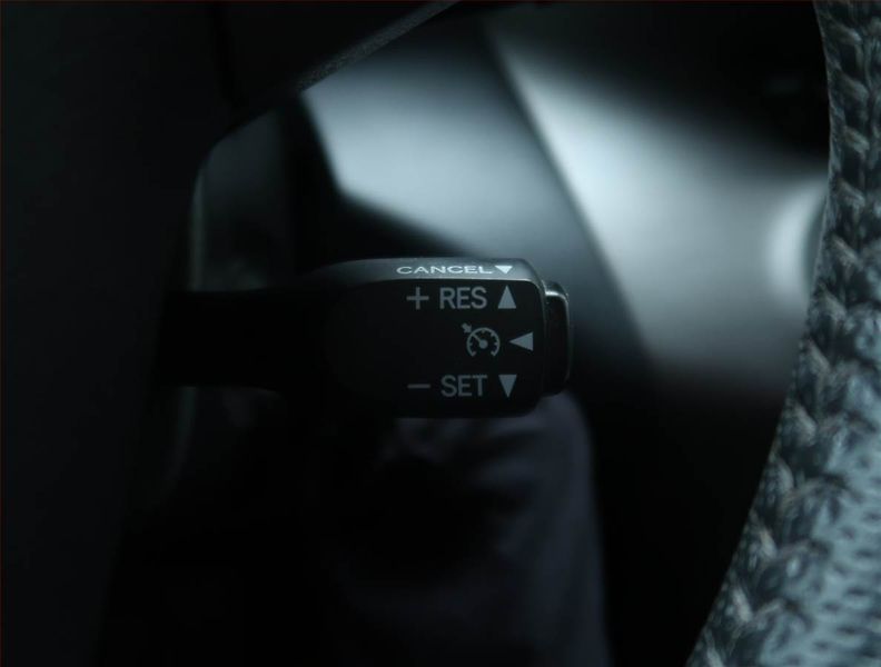 Toyota RAV4 (2011) 2.0 VVT-i, 4X4, Kůže - fotka 16 z 20